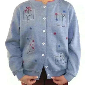 SHENANIGANS BABY BLUE VINTAGE SWEATER WITH EMBROIDED FLOWERS